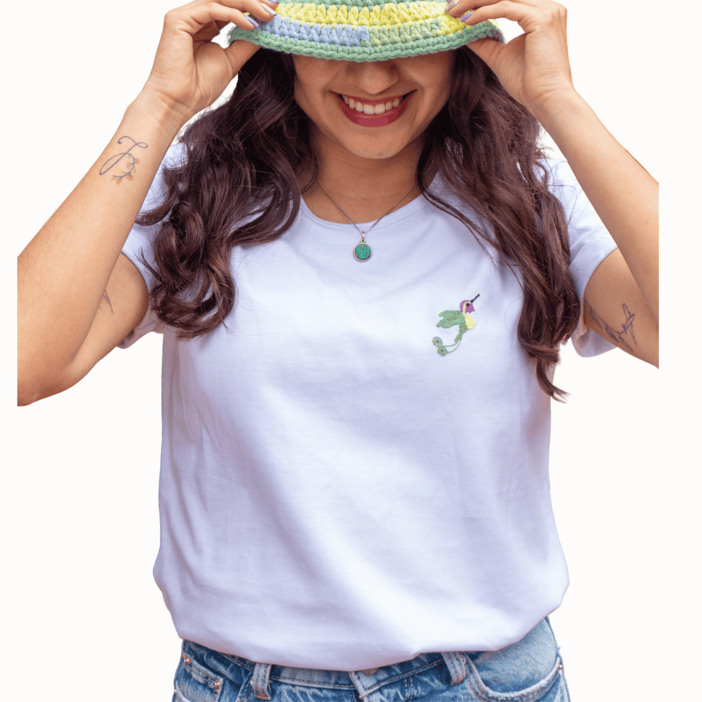 COLIBRI T-shirt white | hand embroidered
