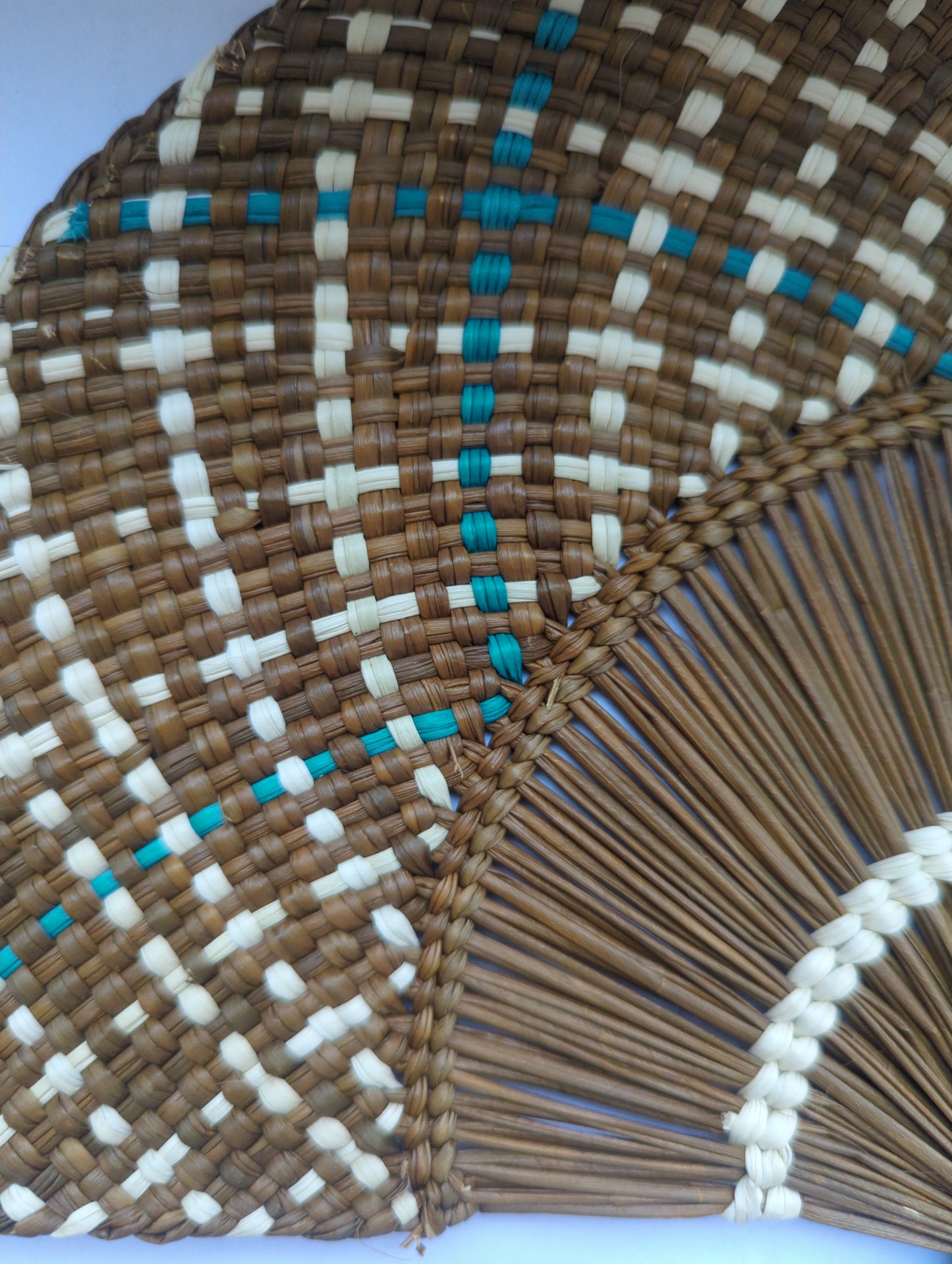 PACIFICO Handfächer – Handgefertigt aus 100 % Toquilla-Stroh