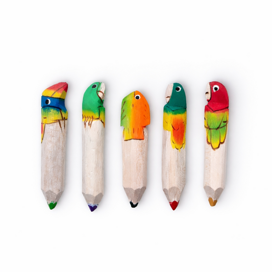 handgemachte Wachsmalstifte aus Ecuador für Kinder